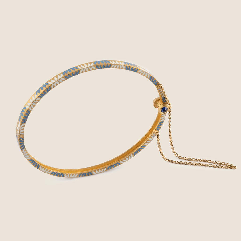 'Eternal Lotus' Ananta Bracelet