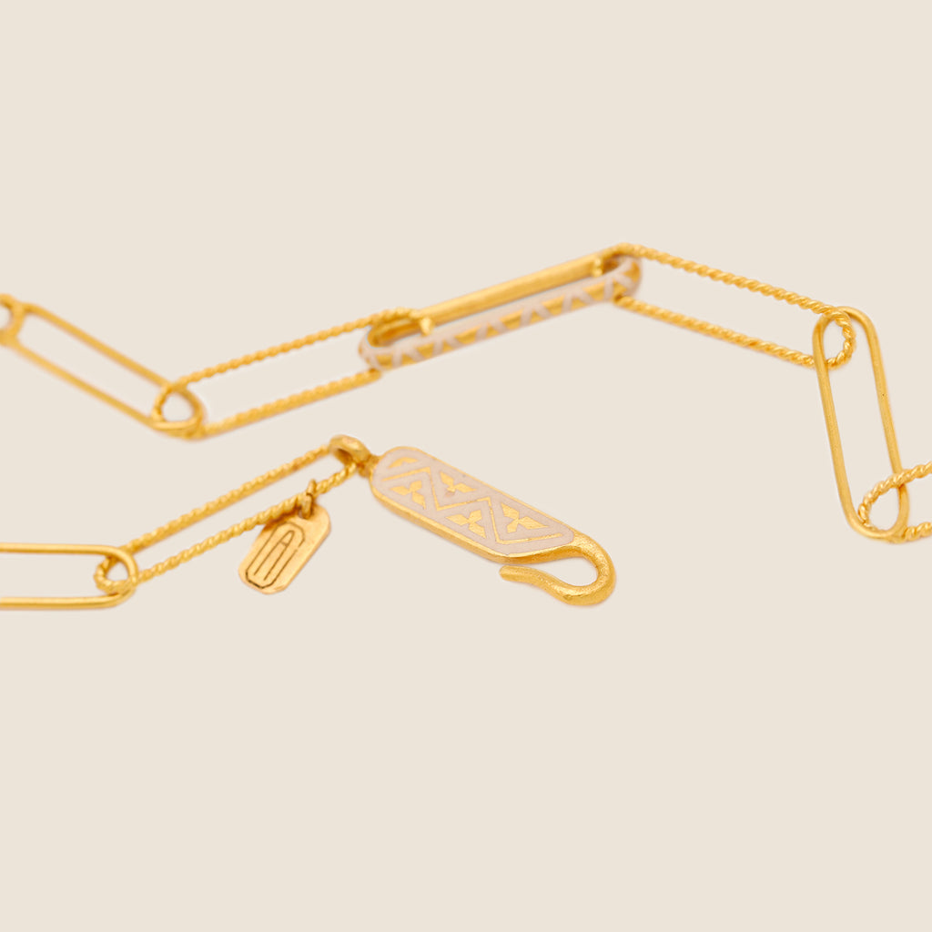 Swirl Paper Link Necklace
