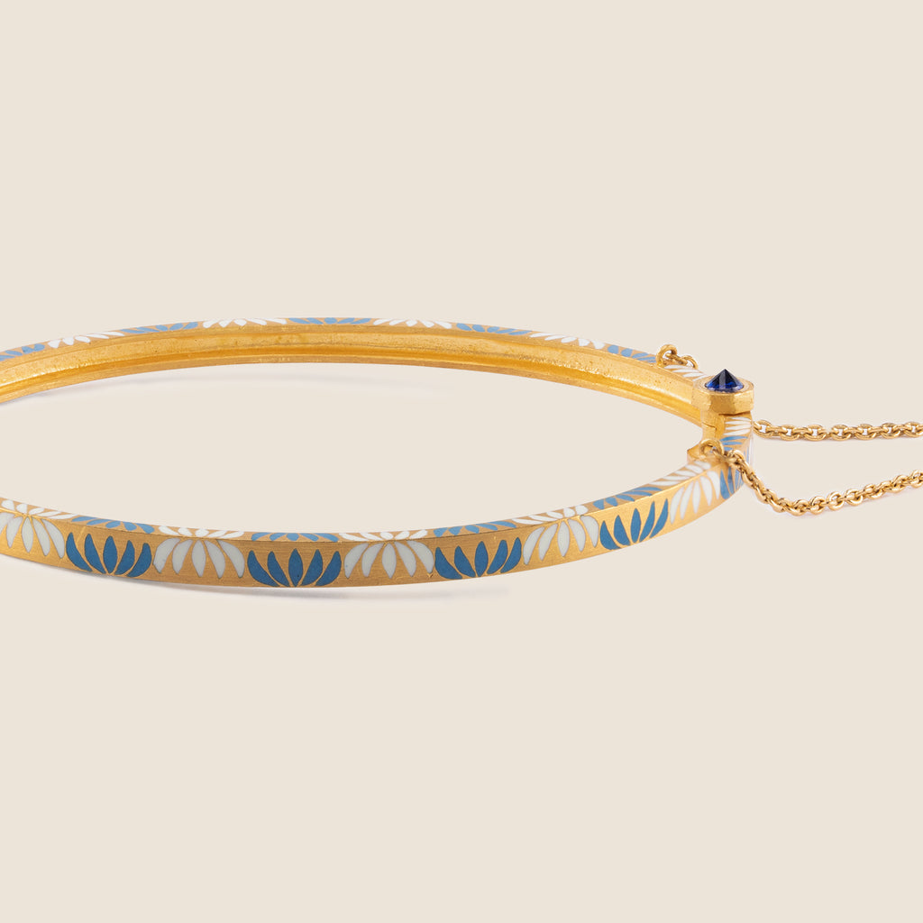 'Eternal Lotus' Ananta Bracelet