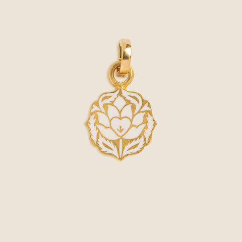 'Jasmine Garden' 8-point-star Initial Mohur Necklace