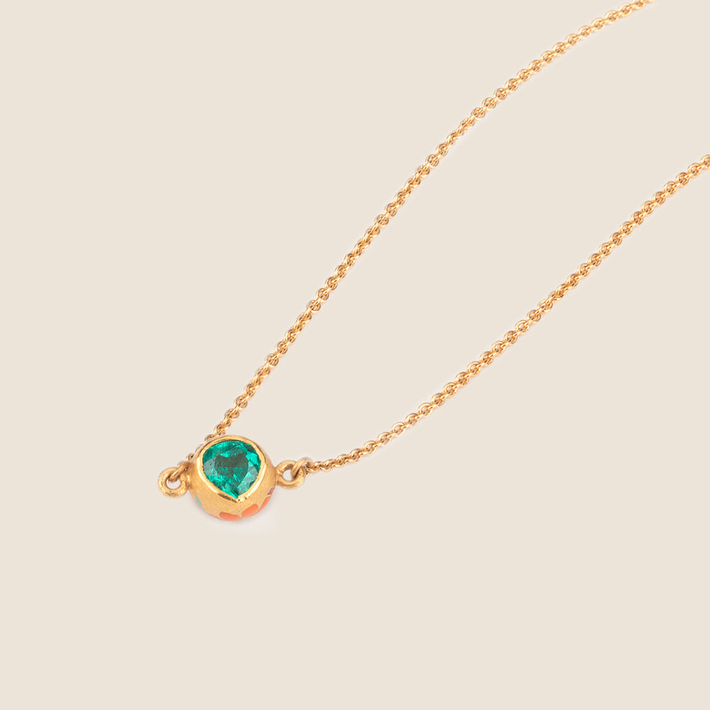 Emerald Color Bomb Necklace