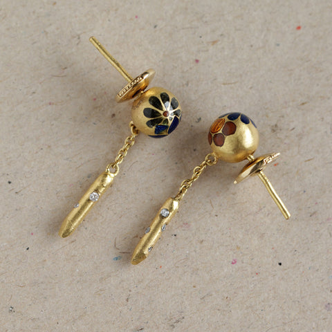 BLOOM DANGLES